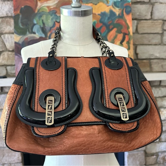 Vintage Fendi B Nappa Buckle handbag - Picture 4 of 11
